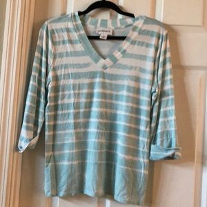 Peck and peck pullover 3/4 length sleeves